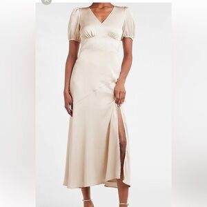 Express Soft Pink Dress Fully Lined. Soft Flowing, Just Beautiful In Person.